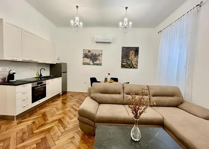 Lux Apartmans