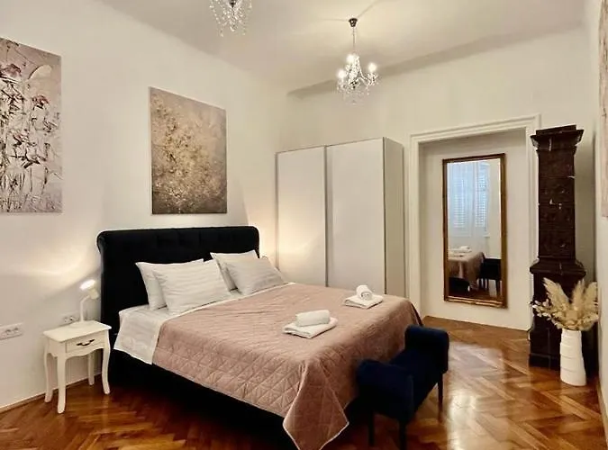 Lux Apartmans *