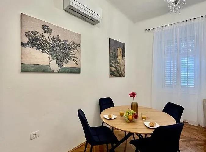 Lux Apartmans Apartman *